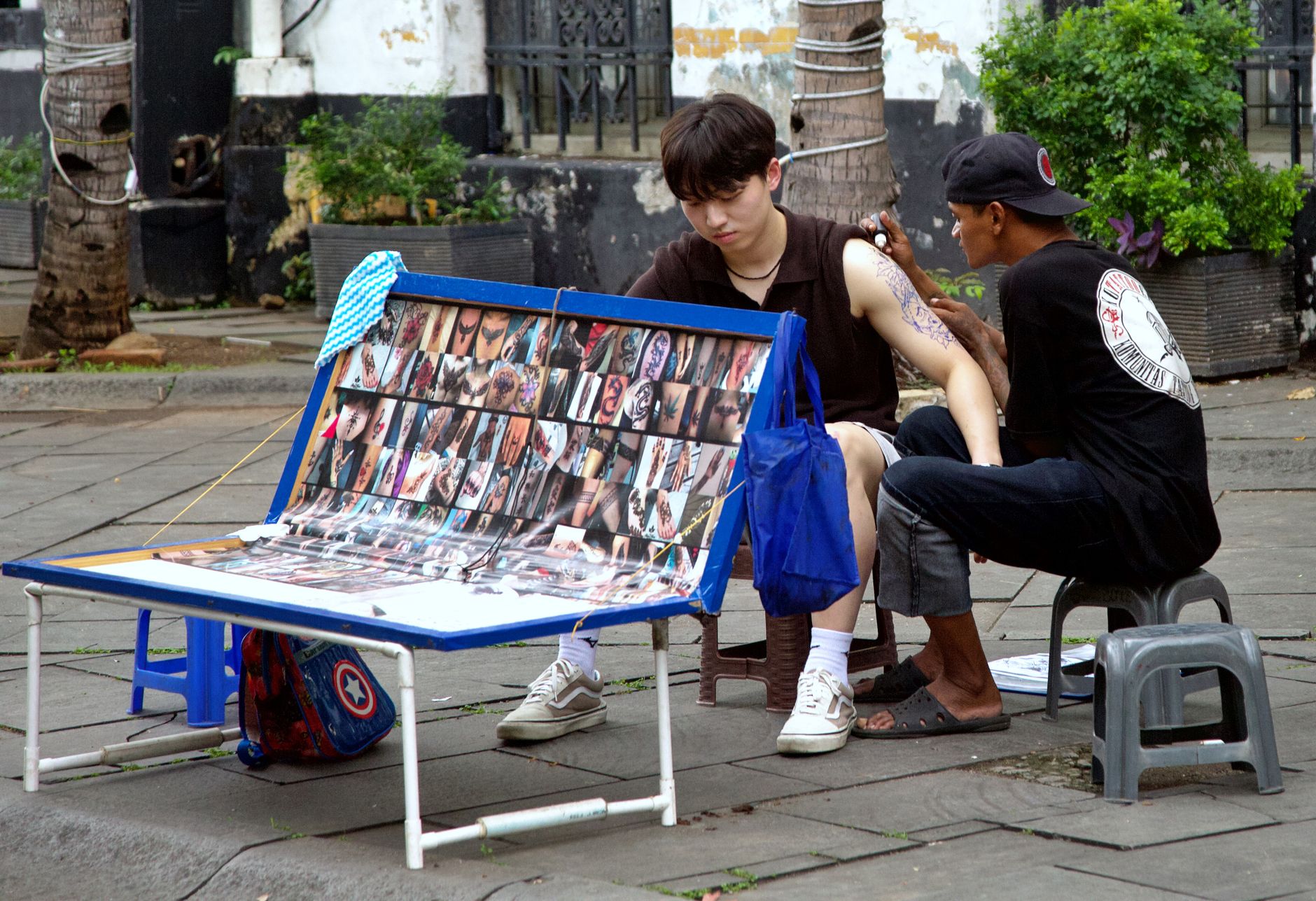 Tatoueur à Saint-Louis